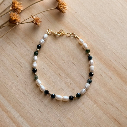 Midnight Moon Pearl Bracelet